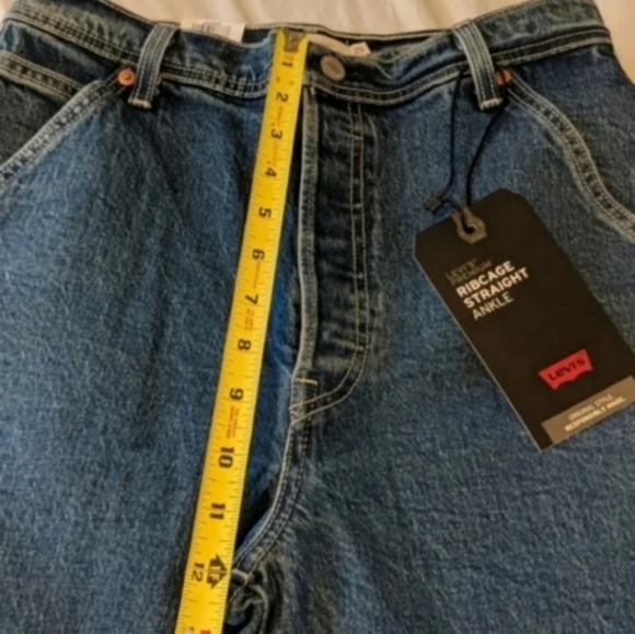 Levi's Ribcage Ankle Utility Cargo Straight Leg Jeans Nine Five Carpenter Pants - Picture 4 of 11